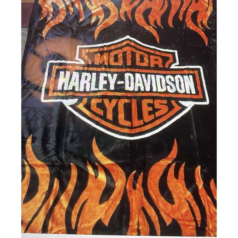 NWT Harley Davidson 2-ply Mink  Blanket Black & Orange Flames Queen Size 90 x 90